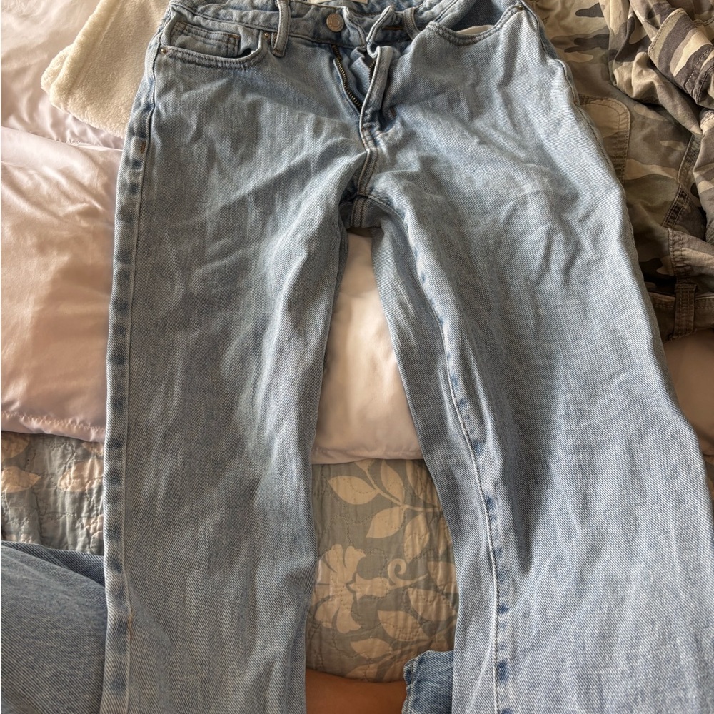 Classic Light Blue Women's Jeans